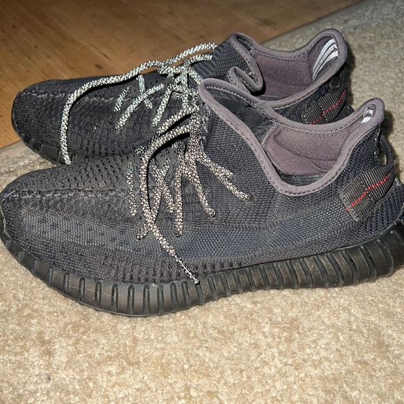 Yeezy , authentic 🔥 - Picture 3 of 3